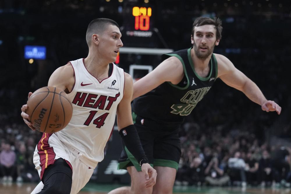 国足在预选 国足在预选